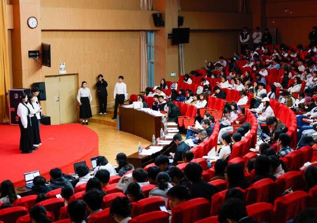 将以教育研究中心建造为重要抓手坚持高位策划体系推动